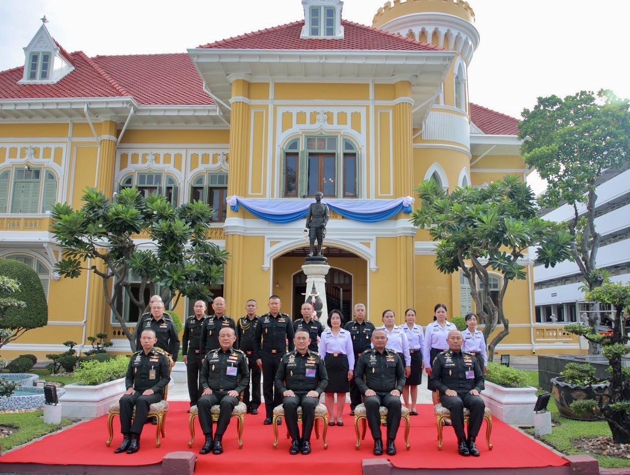 ผบ.ทบ.เป็นประธานงานวันคล้ายวันสถาปนา สตน.ทบ. ครบรอบปีที่ 56 หน่วยตรวจสอบกิจการภายใน มุ่งขับเคลื่อนงาน ทบ.ให้สอดคล้องตามมาตรฐาน ถูกต้องและเกิดประสิทธิภาพสูงสุด