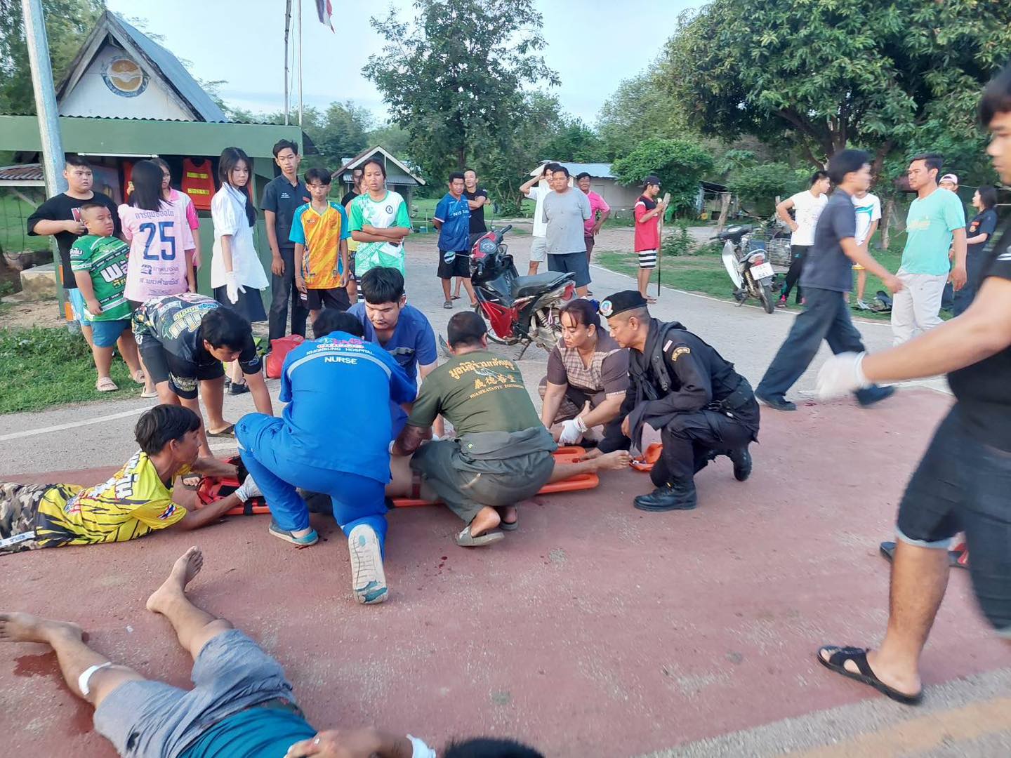 “ทหารพราน กกล.บูรพา ช่วยเหลือประชาชนประสบอุบัติเหตุ”